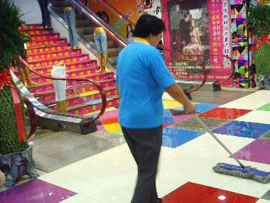 商场日常保洁